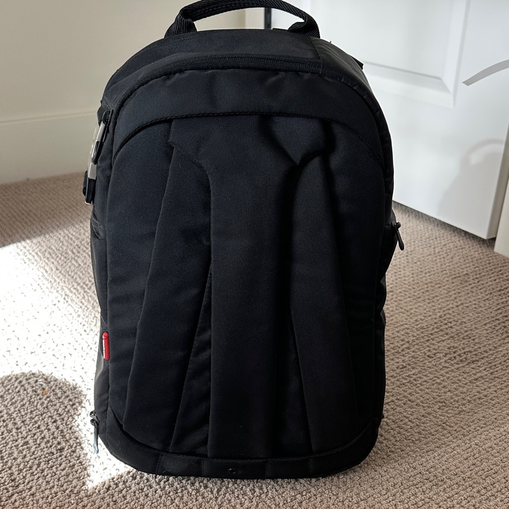 Manfrotto camera sling crossbody bag